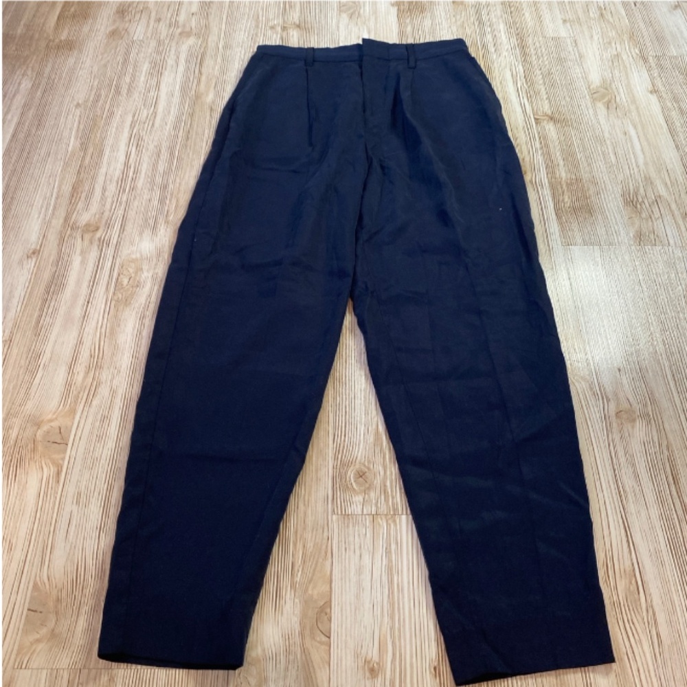 Banana Republic high waisted plated tailor legged navy pants size 2